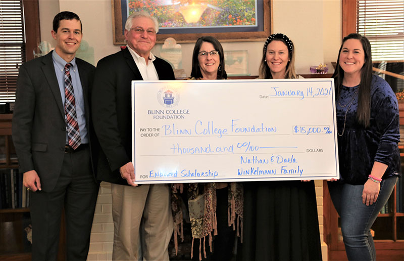 $15,000 gift given to Blinn College Foundation